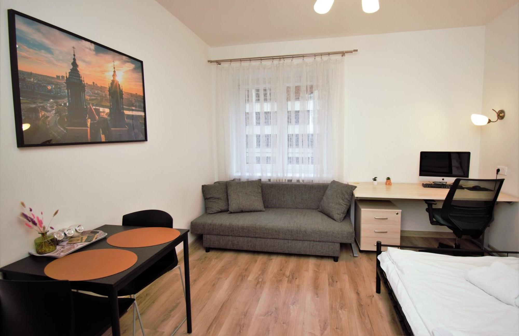 Roomspoznan Pl - Ogrodowa 9 - 24H Self Check-In المظهر الخارجي الصورة